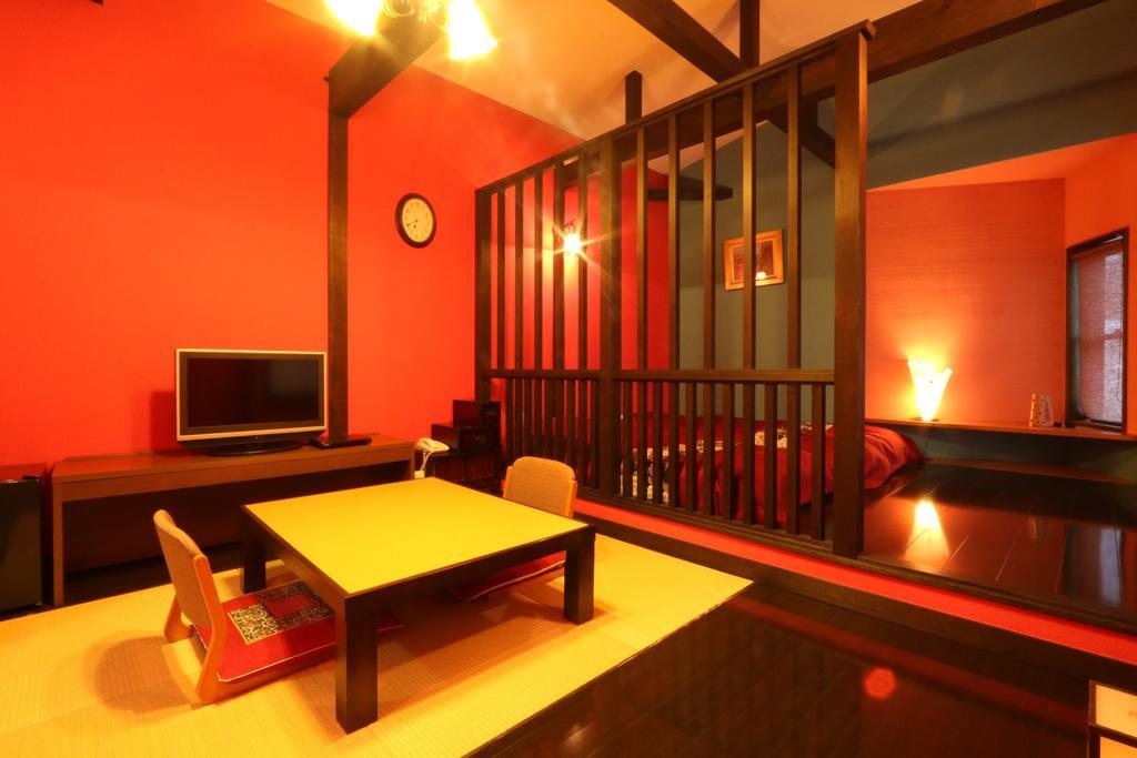 Ohbu Hotell Ito  Exteriör bild